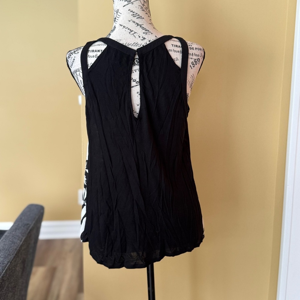 Elegant Black Sleeveless Top